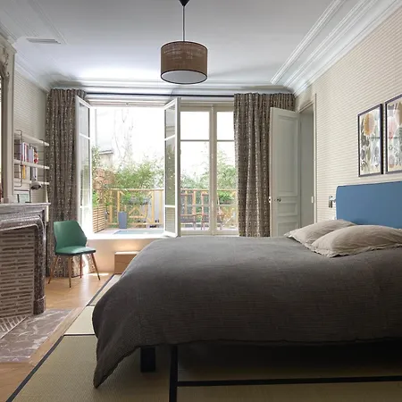 élégant Duplex Familial Avec Terrasse Centre *