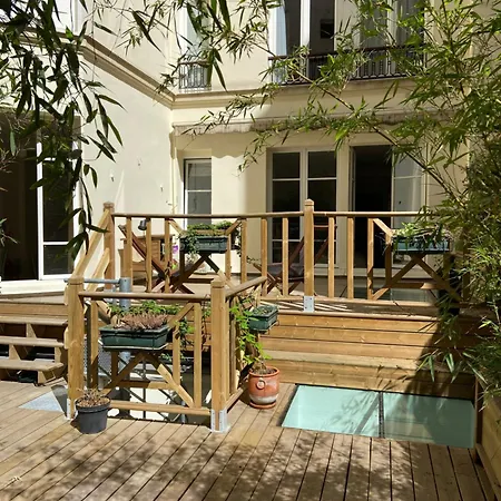 élégant Duplex Familial Avec Terrasse Centre *