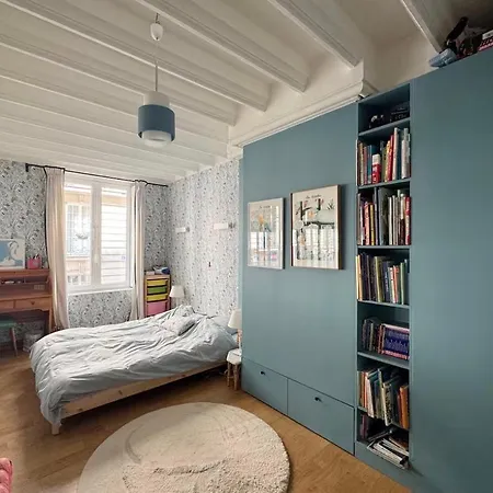 Elegant Duplex Familial Avec Terrasse Centre アパート